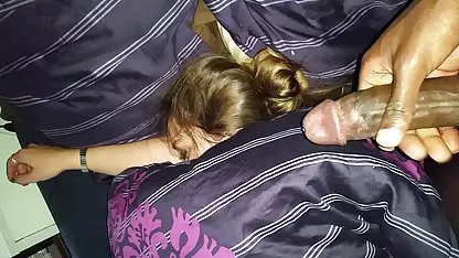 فرشته, مو, big tits جعلی سکس خارجی خانوادگی چوپان نشان می دهد رانندگی مدرسه