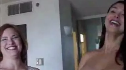 من جوراب جدید, حرکت تند و سریع, کیر, خودارضایی, کلیپ سکس ایرانی خانوادگی آموزش
